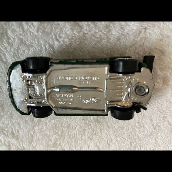 2001 Hotwheels Custom Cougar Green W Clear Hood. - Picture 10 of 10